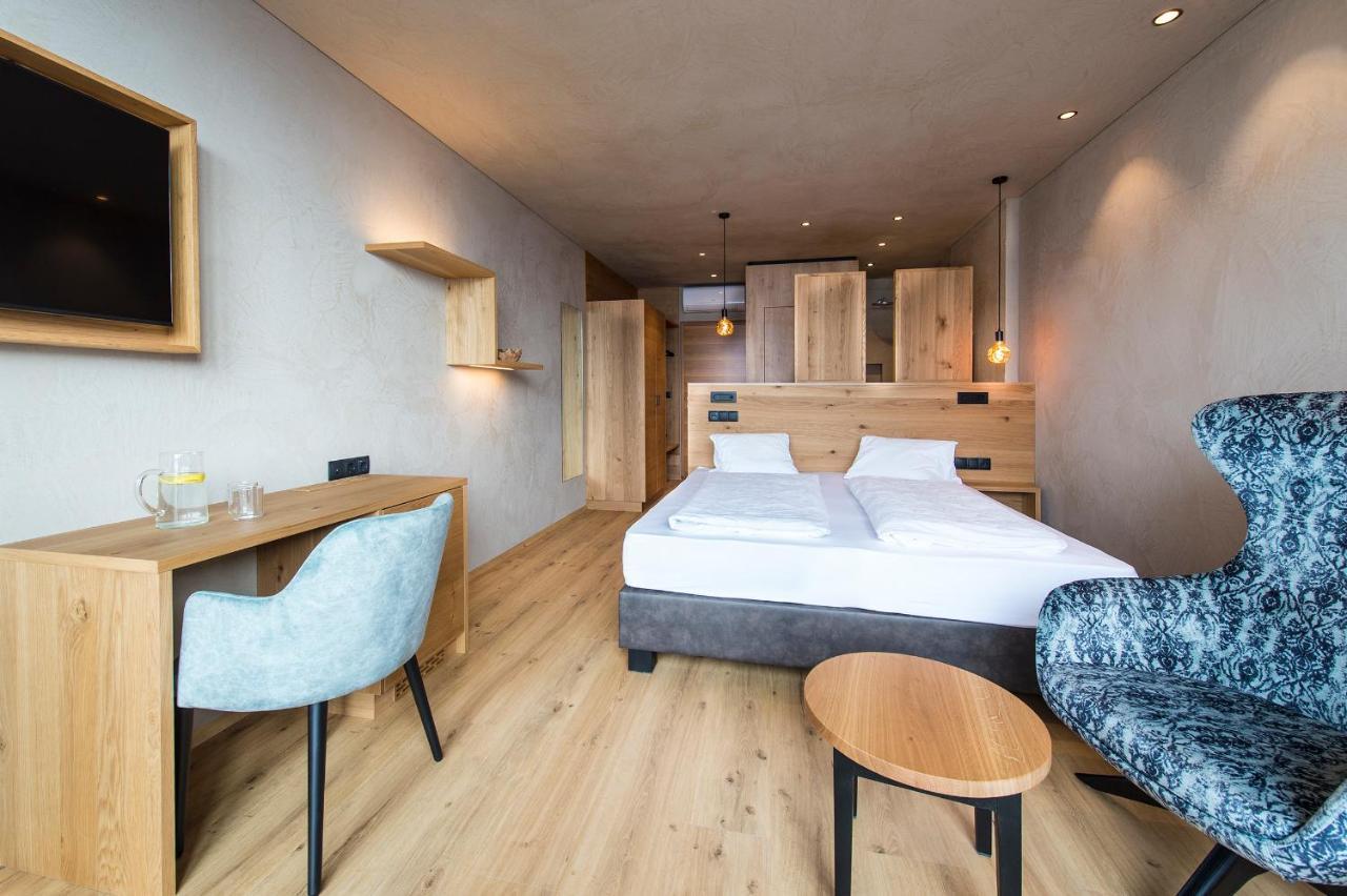 Hotel-Garni Ehrenfels 思科纳 外观 照片