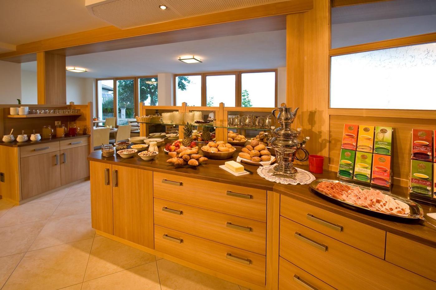 Hotel-Garni Ehrenfels 思科纳 外观 照片